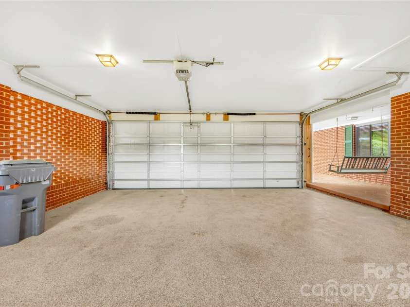 2570 Lentz Road, China Grove, NC 28023.  MLS# CAR4385487, YatesRealty ID 4682. 2 car attached garage