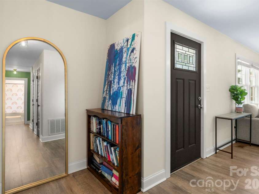 821 Normandy View Street, Gastonia, NC 28052.  MLS# CAR4417550, YatesRealty ID 46820. Entryway