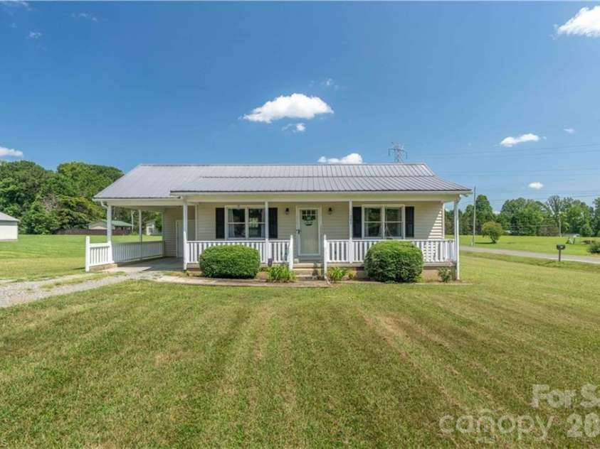 241 Joe Road, Mocksville, NC 27028.  MLS# CAR4417721, YatesRealty ID 46821. 