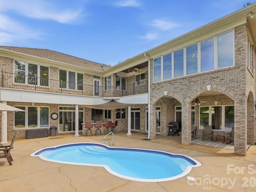 2725 Windswept Cove, York, SC 29745.  MLS# CAR4417565, YatesRealty ID 46823. 