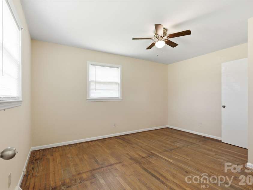 2819 Randolph Road, Statesville, NC 28625.  MLS# CAR4418046, YatesRealty ID 46824. 