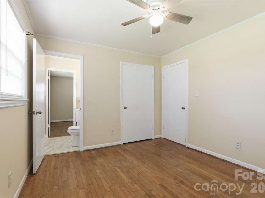 2819 Randolph Road, Statesville, NC 28625.  MLS# CAR4418046, YatesRealty ID 46824. 