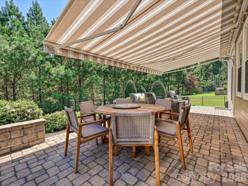 5060 Big Bend Drive, Lancaster, SC 29720.  MLS# CAR4414688, YatesRealty ID 46826. Beautiful Peacefull Views