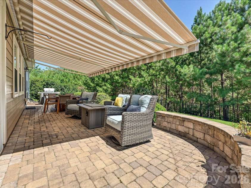 5060 Big Bend Drive, Lancaster, SC 29720.  MLS# CAR4414688, YatesRealty ID 46826. Plenty of Space on this Large Extended patio