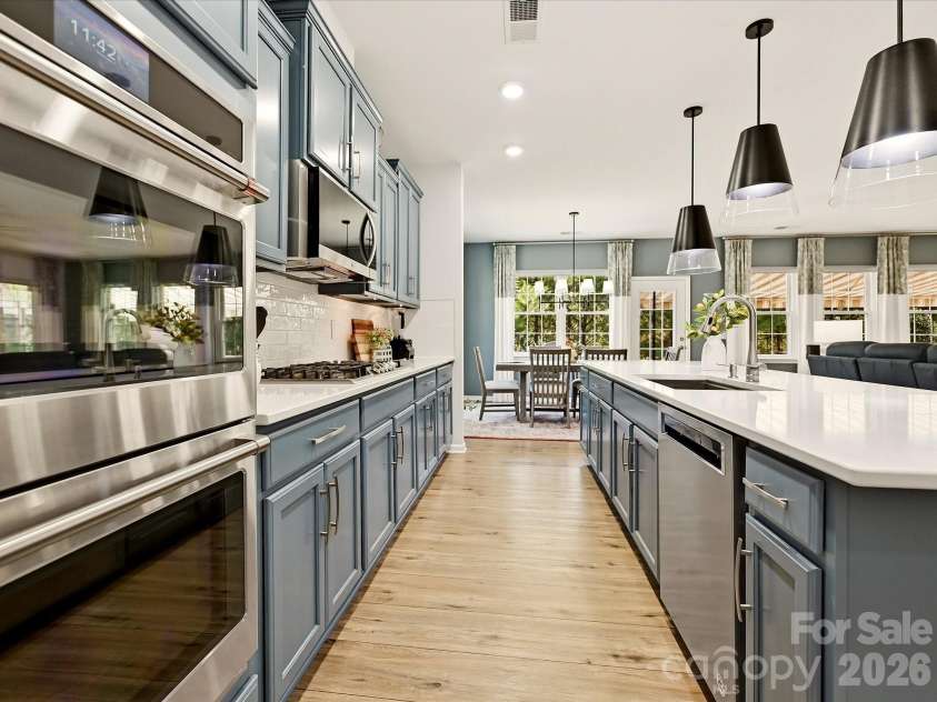 5060 Big Bend Drive, Lancaster, SC 29720.  MLS# CAR4414688, YatesRealty ID 46826. Subway Tiled Backsplash, Newer Appliances