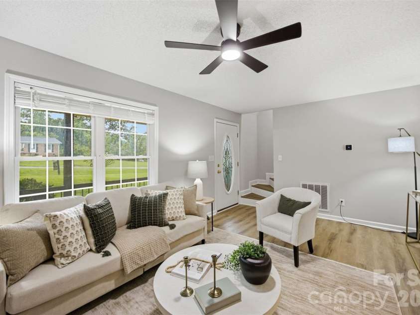 600 Blossom Hill Road, Lincolnton, NC 28092.  MLS# CAR4415747, YatesRealty ID 46828. 