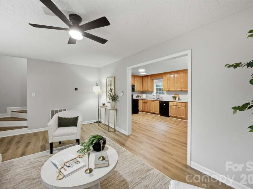 600 Blossom Hill Road, Lincolnton, NC 28092.  MLS# CAR4415747, YatesRealty ID 46828. 