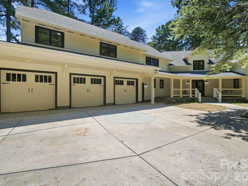 9265 Belle Pines Court, Sherrills Ford, NC 28673.  MLS# CAR4413675, YatesRealty ID 46829. Spacious attached three car garage