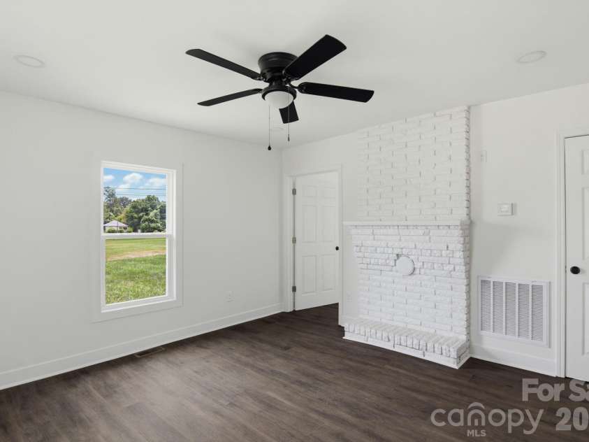 805 Horah Street, Salisbury, NC 28144.  MLS# CAR4415680, YatesRealty ID 46831. 