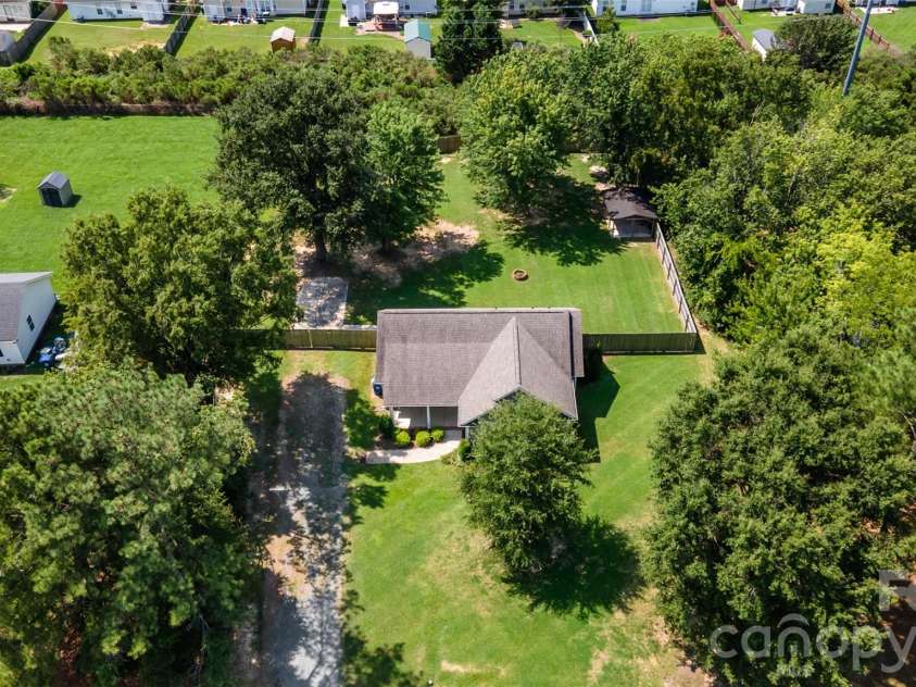 5013 Willow Run Drive, Monroe, NC 28110.  MLS# CAR4415730, YatesRealty ID 46832. 