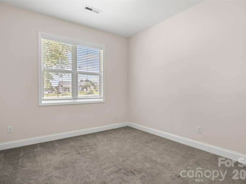5013 Willow Run Drive, Monroe, NC 28110.  MLS# CAR4415730, YatesRealty ID 46832. 