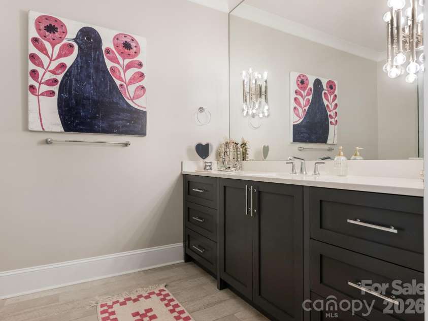 1202 Townes Road, Charlotte, NC 28209.  MLS# CAR4416588, YatesRealty ID 46834. Ensuite Bath 2