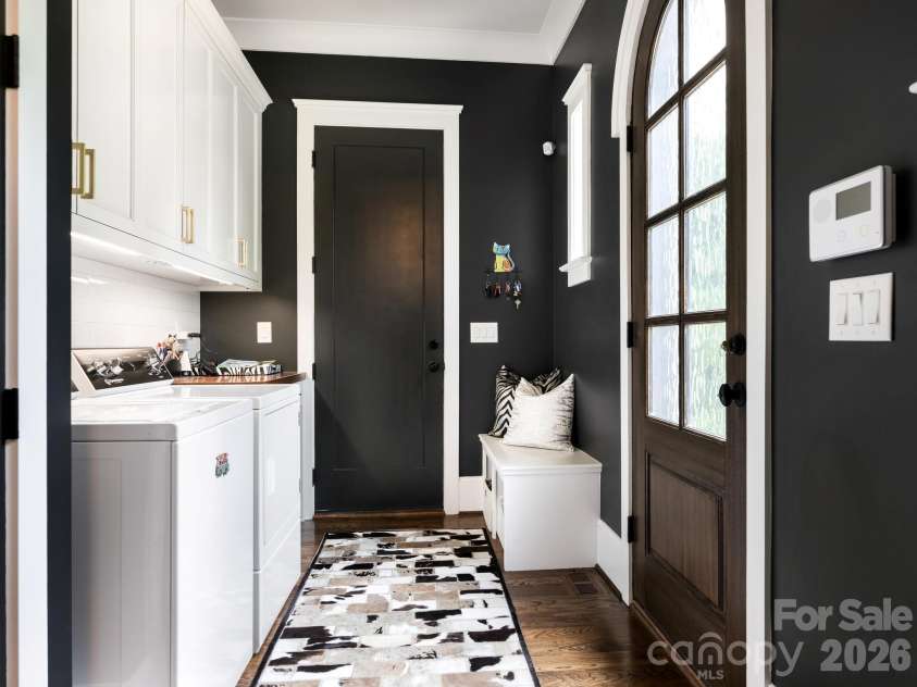 1202 Townes Road, Charlotte, NC 28209.  MLS# CAR4416588, YatesRealty ID 46834. Laundry/Mud with Side and Garage Entry