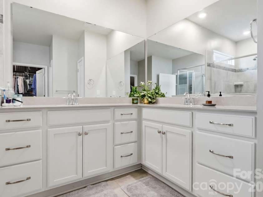 1017 Dali Boulevard, Mount Holly, NC 28120.  MLS# CAR4411413, YatesRealty ID 46836. 