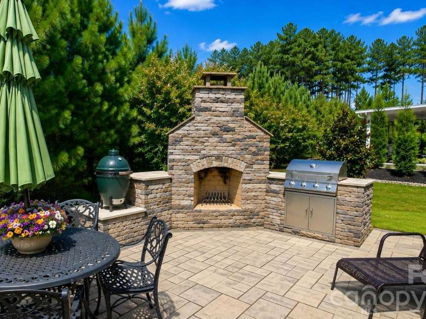 1017 Dali Boulevard, Mount Holly, NC 28120.  MLS# CAR4411413, YatesRealty ID 46836. 