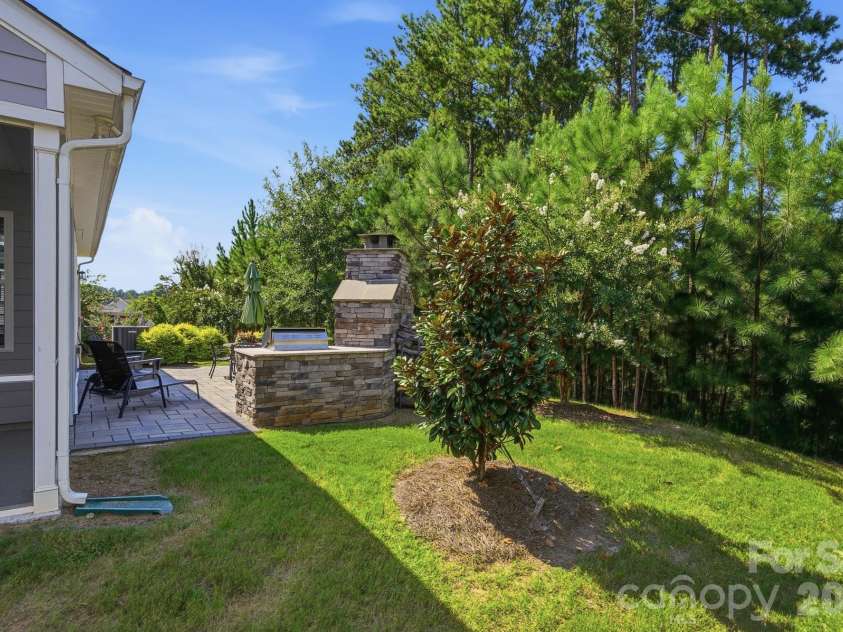 1017 Dali Boulevard, Mount Holly, NC 28120.  MLS# CAR4411413, YatesRealty ID 46836. 