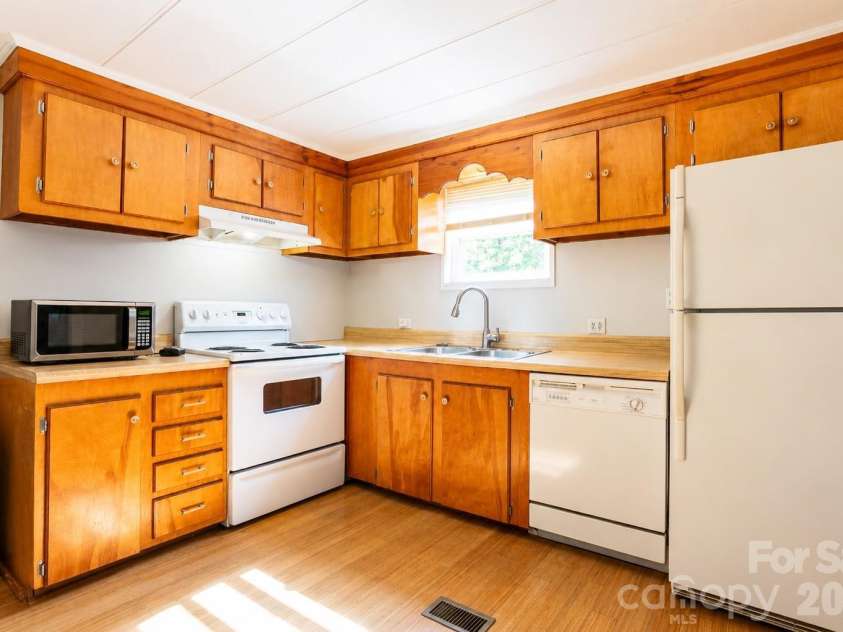 27 Lela Lane, Alexander, NC 28701.  MLS# CAR4411994, YatesRealty ID 46837. 