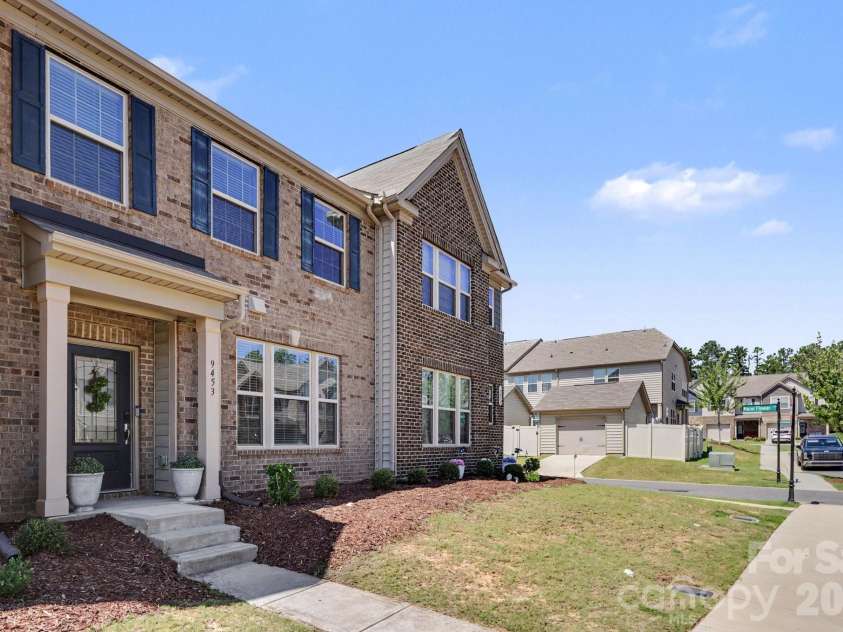 9453 Avery Lilac Lane, Indian Land, SC 29707.  MLS# CAR4412190, YatesRealty ID 46838. 