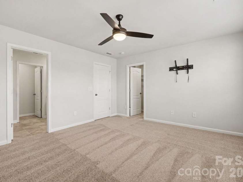 9453 Avery Lilac Lane, Indian Land, SC 29707.  MLS# CAR4412190, YatesRealty ID 46838. 