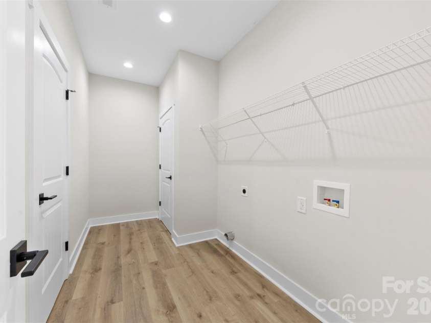 105 Darvee Road, Blacksburg, SC 29702.  MLS# CAR4412595, YatesRealty ID 46839. 