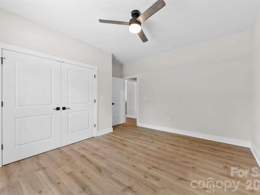105 Darvee Road, Blacksburg, SC 29702.  MLS# CAR4412595, YatesRealty ID 46839. 