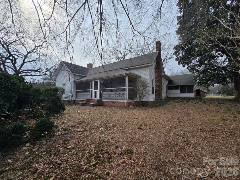 32547 Valley Drive, Albemarle, NC 28001.  MLS# CAR4358181, YatesRealty ID 4684. 