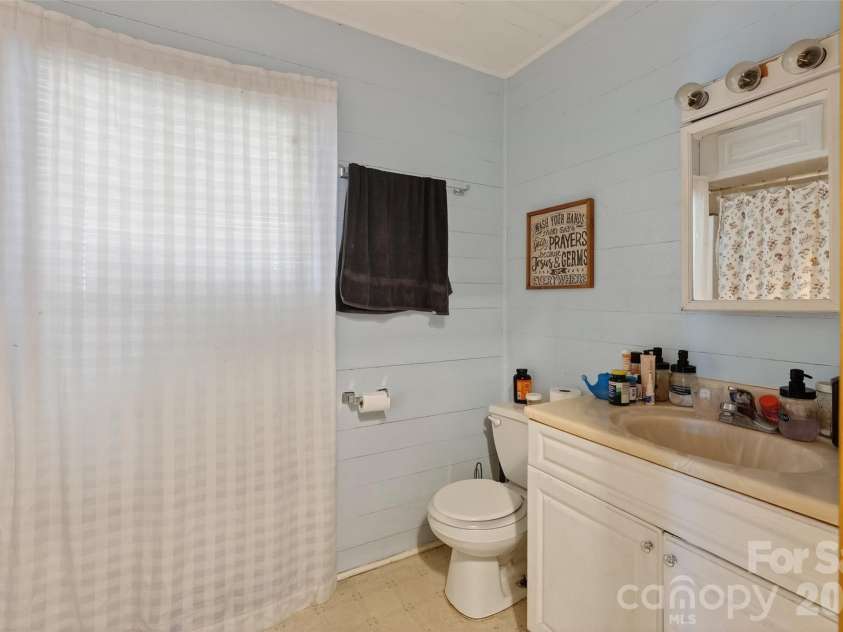 32547 Valley Drive, Albemarle, NC 28001.  MLS# CAR4358181, YatesRealty ID 4684. 