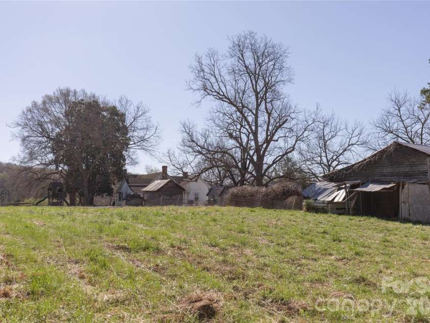 32547 Valley Drive, Albemarle, NC 28001.  MLS# CAR4358181, YatesRealty ID 4684. 