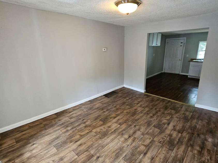 152 Winecoff Avenue, Concord, NC 28025.  MLS# CAR4416785, YatesRealty ID 46841. 