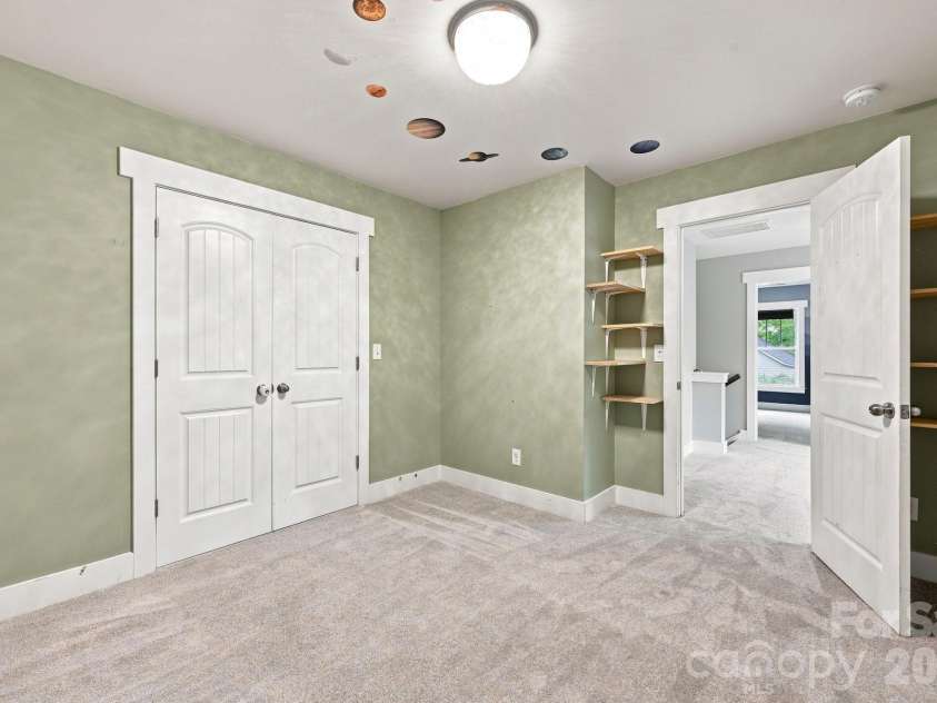 146 Mock Road, Davidson, NC 28036.  MLS# CAR4416628, YatesRealty ID 46842. 