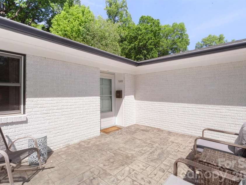 5322 Baker Drive, Charlotte, NC 28210.  MLS# CAR4368861, YatesRealty ID 46846. 