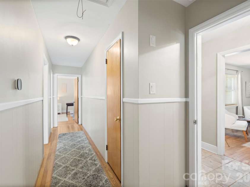 5322 Baker Drive, Charlotte, NC 28210.  MLS# CAR4368861, YatesRealty ID 46846. 