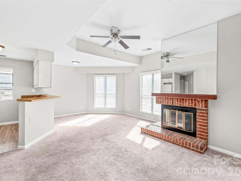8155 Cedar Glen Drive, Charlotte, NC 28212.  MLS# CAR4418412, YatesRealty ID 46847. 