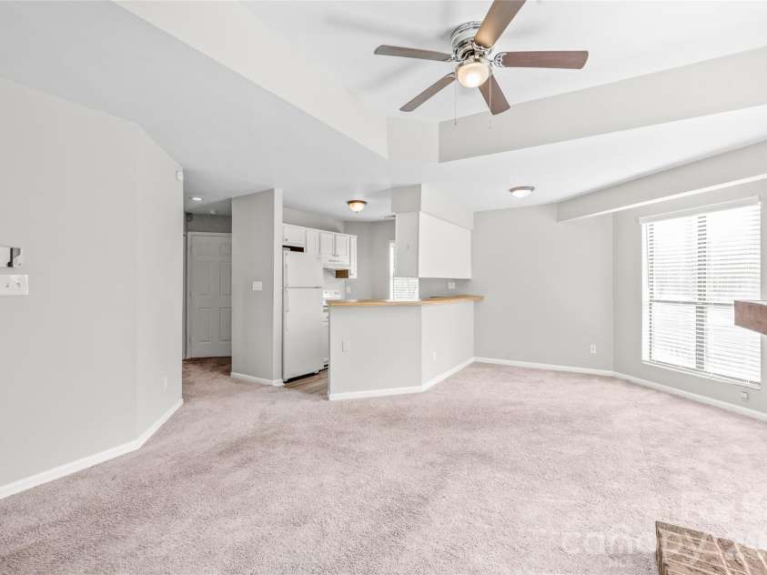 8155 Cedar Glen Drive, Charlotte, NC 28212.  MLS# CAR4418412, YatesRealty ID 46847. 