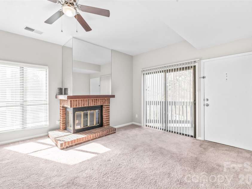 8155 Cedar Glen Drive, Charlotte, NC 28212.  MLS# CAR4418412, YatesRealty ID 46847. 
