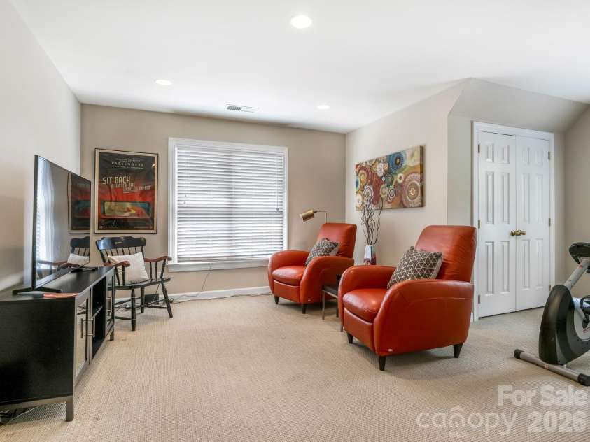 213 Summermore Drive, Charlotte, NC 28270.  MLS# CAR4418012, YatesRealty ID 46849. 