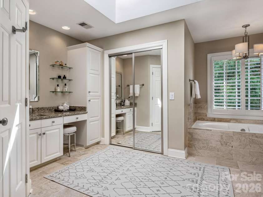 213 Summermore Drive, Charlotte, NC 28270.  MLS# CAR4418012, YatesRealty ID 46849. 