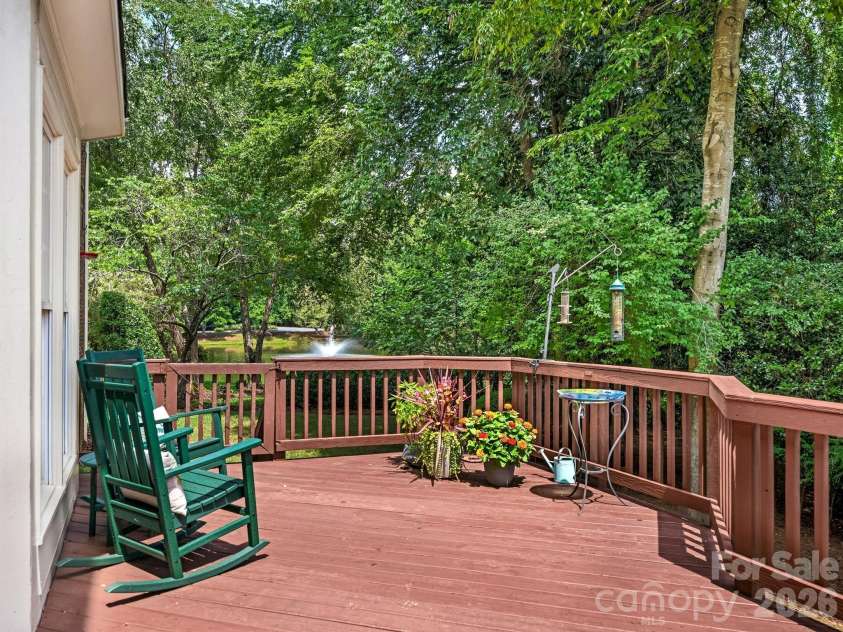 213 Summermore Drive, Charlotte, NC 28270.  MLS# CAR4418012, YatesRealty ID 46849. 