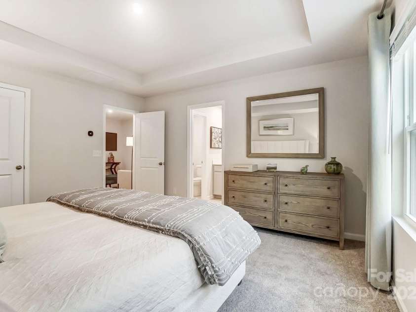 280 Laura Elizabeth Lane, Clover, SC 29710.  MLS# CAR4218983, YatesRealty ID 4685. 