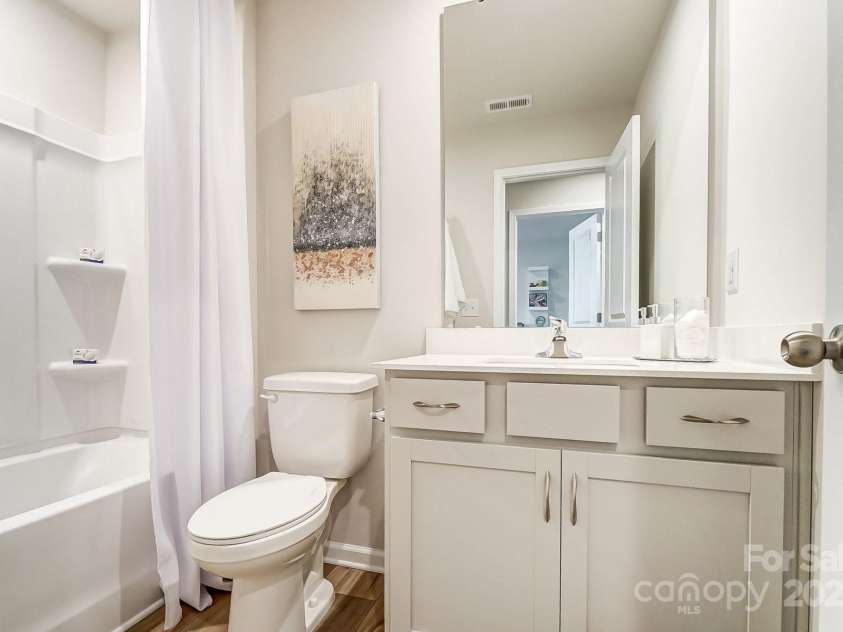 280 Laura Elizabeth Lane, Clover, SC 29710.  MLS# CAR4218983, YatesRealty ID 4685. 