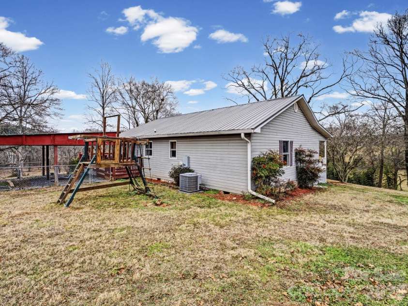 347 Hines Road, Mooresboro, NC 28114.  MLS# CAR4340483, YatesRealty ID 4685. 