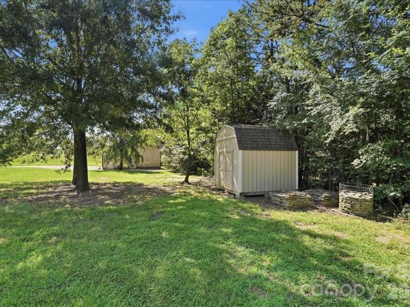 683 Mason Dickson Road, York, SC 29745.  MLS# CAR4417368, YatesRealty ID 46850. 