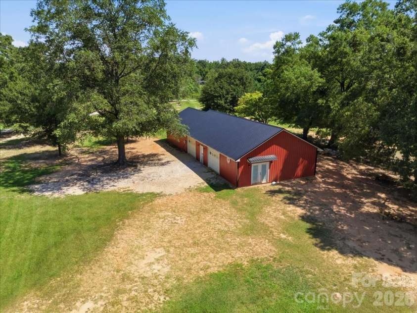 683 Mason Dickson Road, York, SC 29745.  MLS# CAR4417368, YatesRealty ID 46850. Red Barn