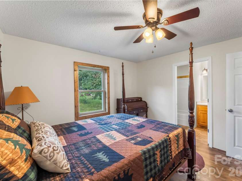 3377 Mentink Way, Nebo, NC 28761.  MLS# CAR4418352, YatesRealty ID 46857. 
