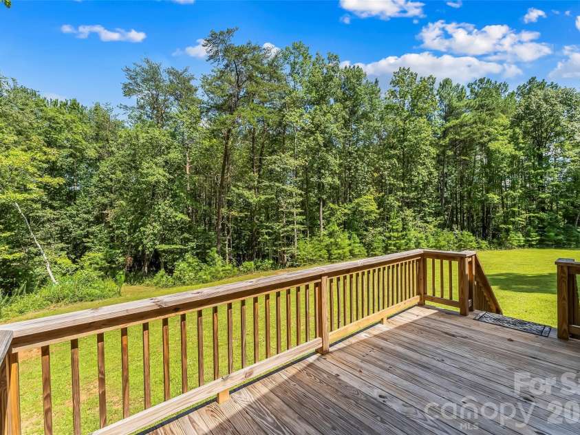 3377 Mentink Way, Nebo, NC 28761.  MLS# CAR4418352, YatesRealty ID 46857. 
