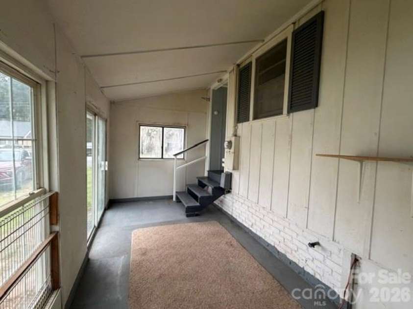 506 Grace Avenue, Kannapolis, NC 28083.  MLS# CAR4416860, YatesRealty ID 46859. Enclosed porch