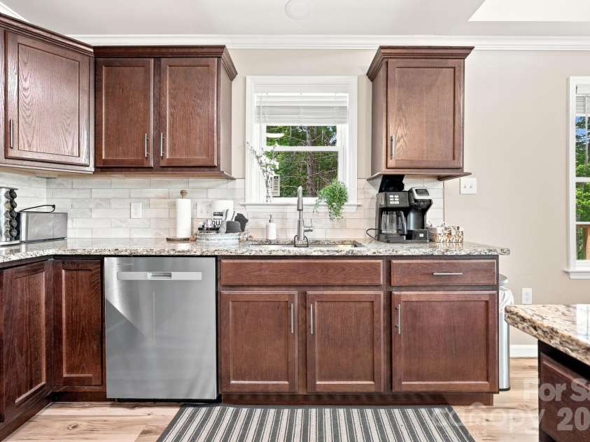 145 Banjo Lane, Waynesville, NC 28785.  MLS# CAR4413174, YatesRealty ID 46861. Kitchen