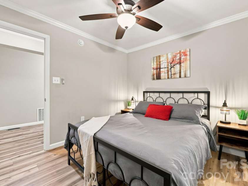 145 Banjo Lane, Waynesville, NC 28785.  MLS# CAR4413174, YatesRealty ID 46861. Second bedroom