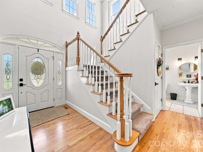 1338 Willow Creek Drive, Newton, NC 28658.  MLS# CAR4414738, YatesRealty ID 46867. 