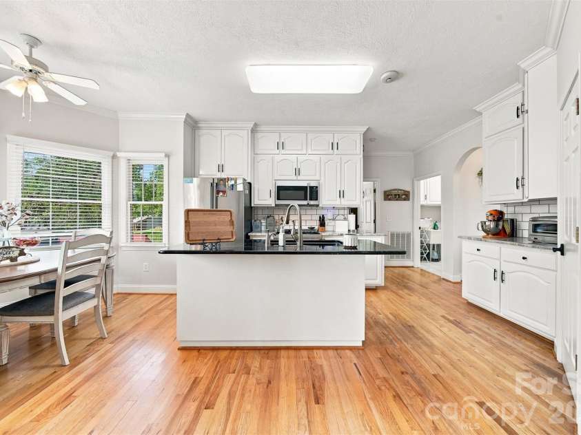 1338 Willow Creek Drive, Newton, NC 28658.  MLS# CAR4414738, YatesRealty ID 46867. 